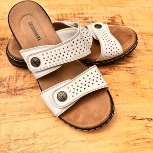 Cushionaire Betsy Two Band Comfort
Sandal